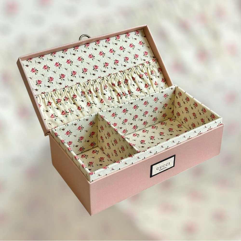 Gucci Pink Floral Accessory Beauty Box